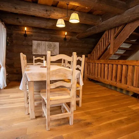 Vancouver Chalet
