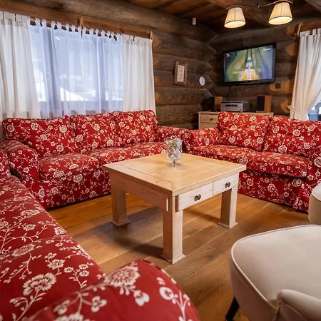 Vancouver Chalet